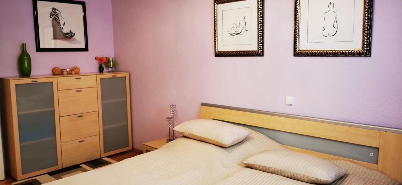 Tolle, Gemutliche, Voll Moblierte 3 Zimmer Wohnung. Baden-Baden Ngoại thất bức ảnh